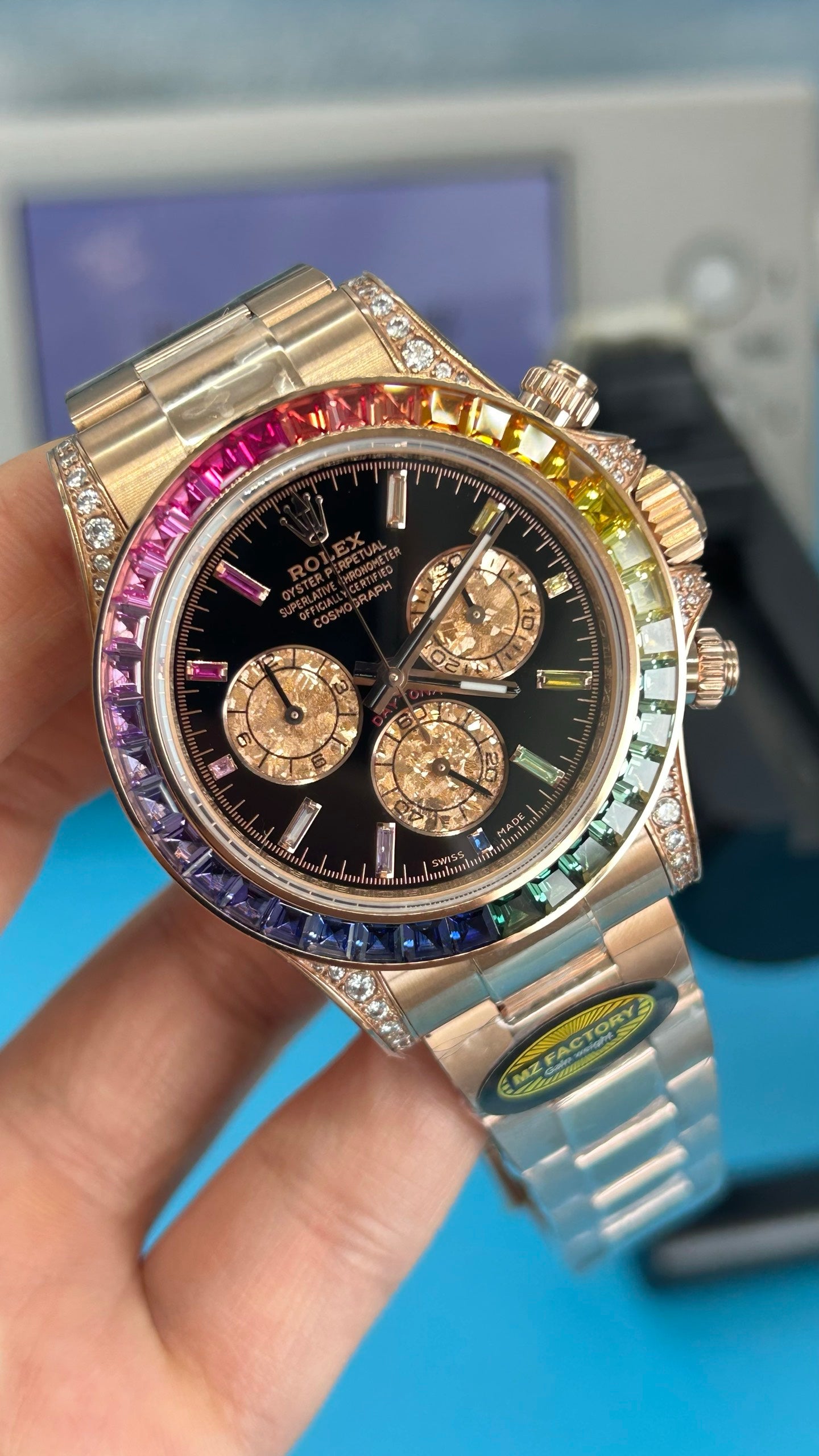 Rolex Daytona 'Arcobaleno' MZ SUPER CLONE Oro Rosa Quadrante Nero Lunetta Zaffiro